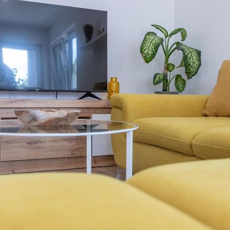 UNIQUE: Zentrumsnahe 2 Zimmerwohnung in Villingen mit Netflix 1 OG Exterior foto